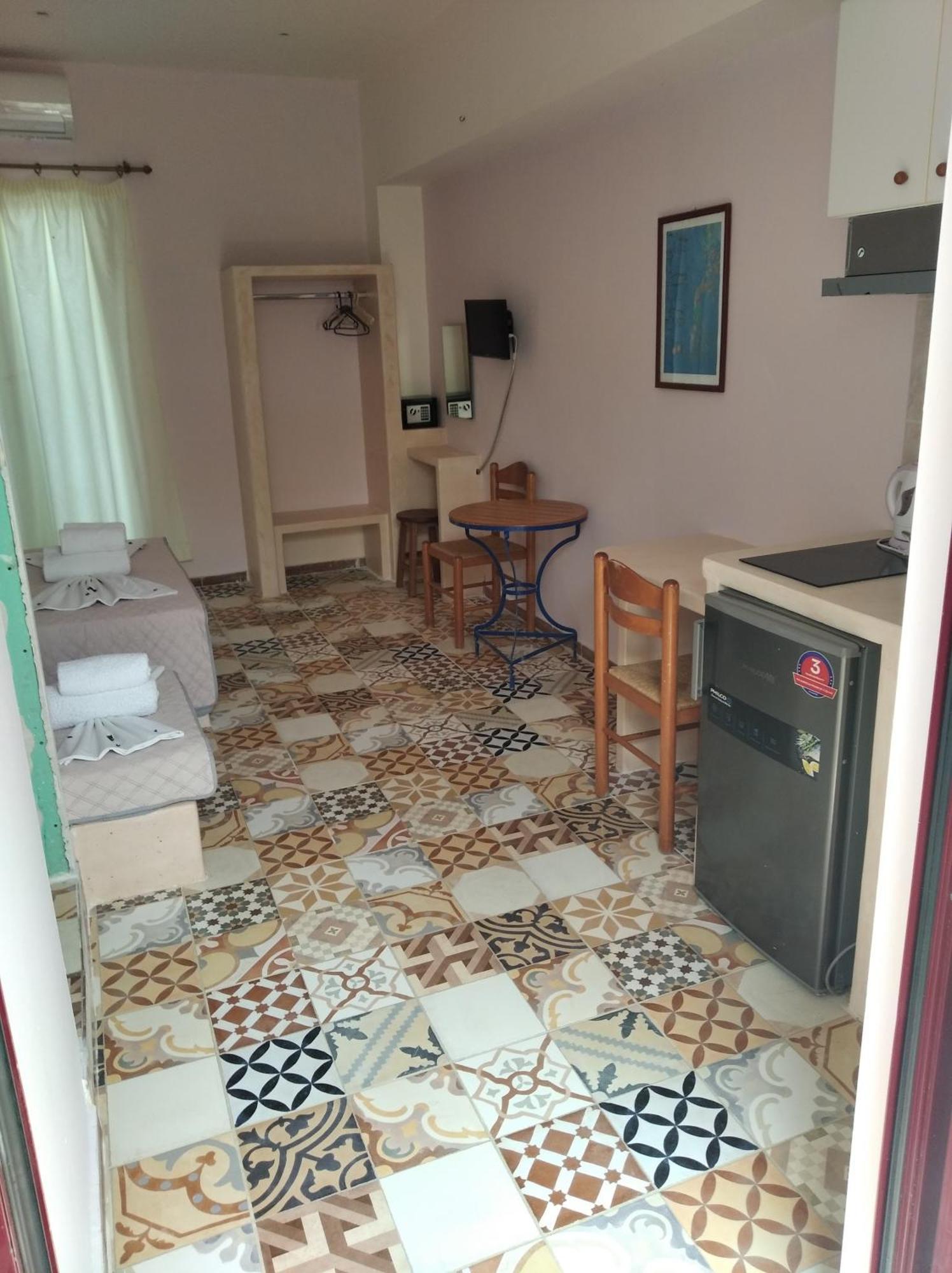 Amorgaia3 カタポラ 部屋 写真